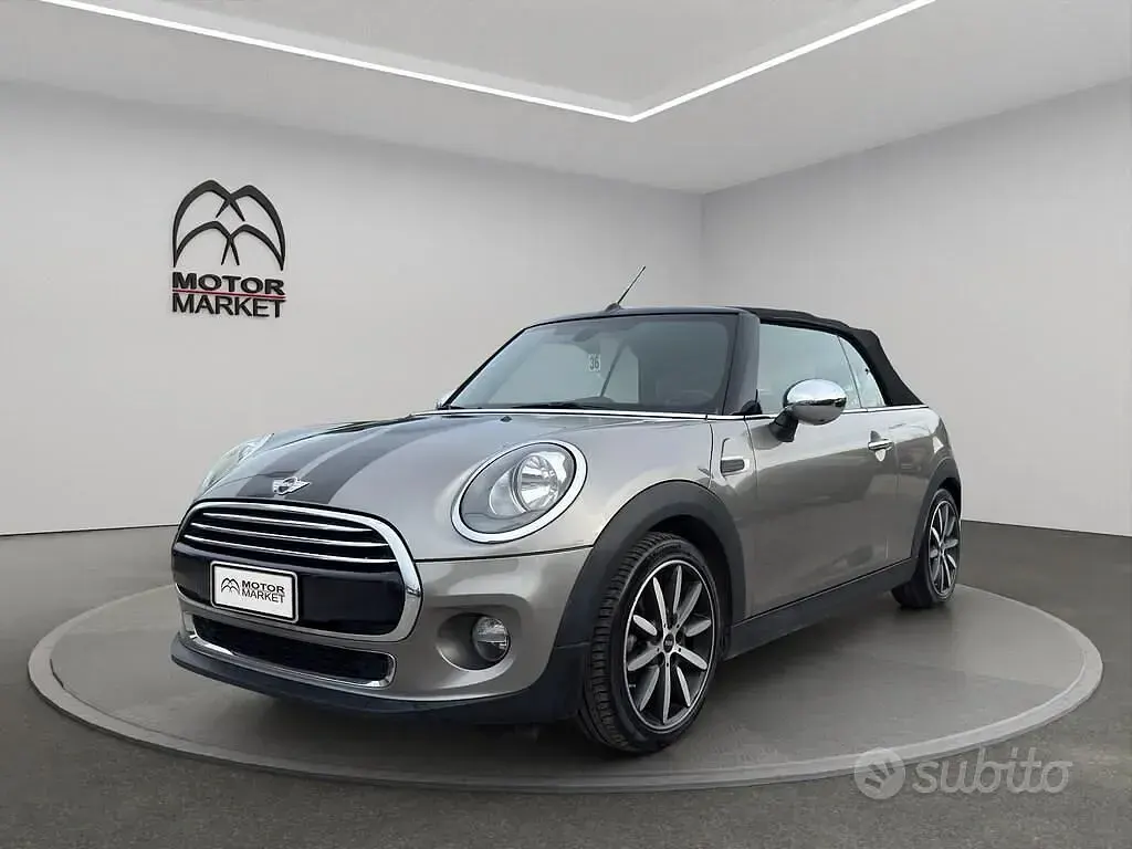 Usata Mini Cooper D Cabriolet 116 CV (85 kW) 2016 Cabrio