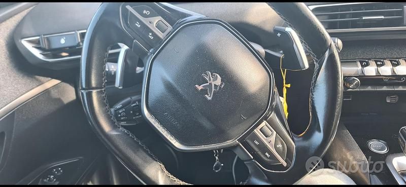 Usata Peugeot 3008 2018 Bianco SUV