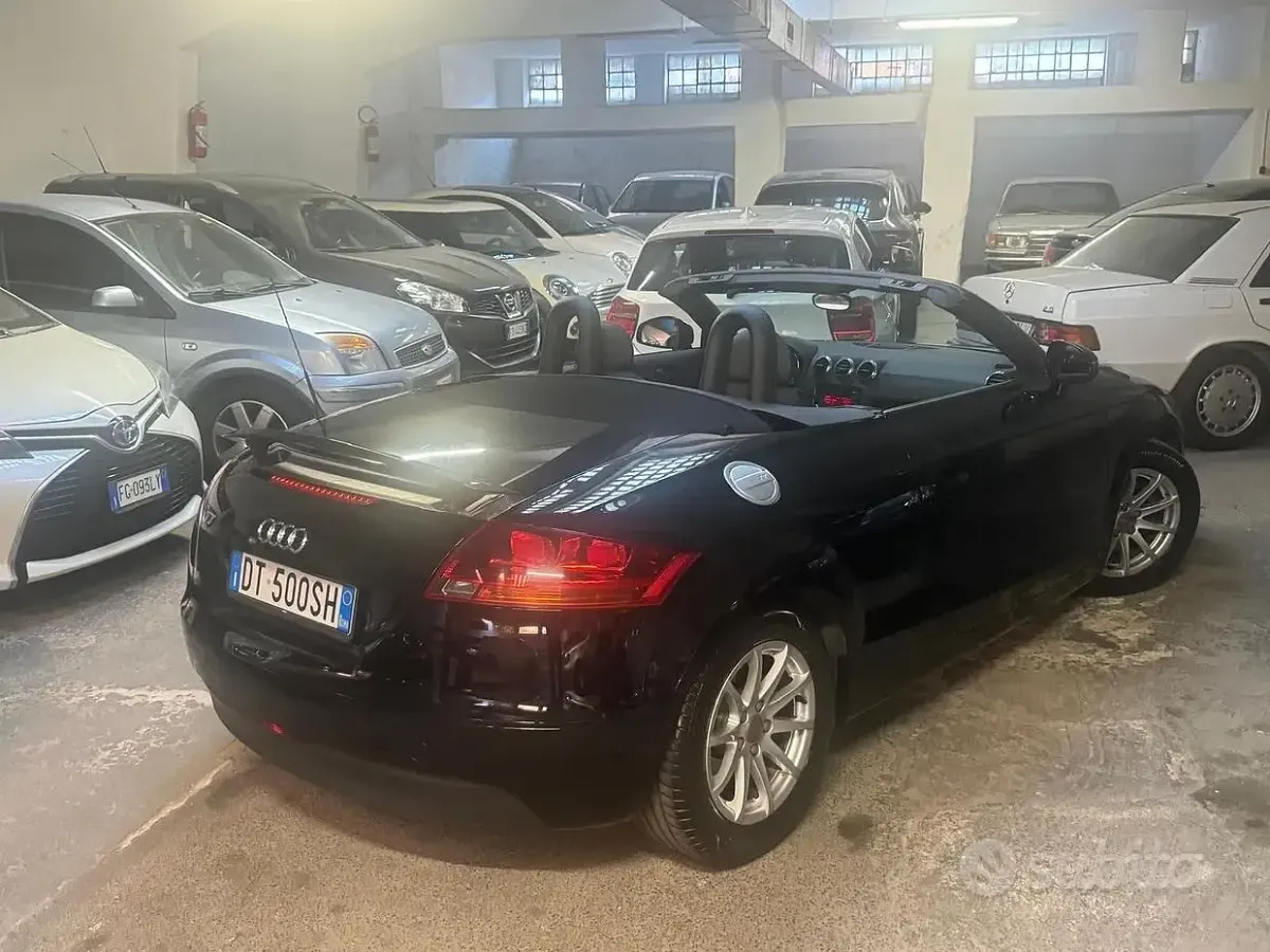 Usata Audi TT Roadster Advanced Plus 160 CV (117 kW) 2008 Grigio Cabrio