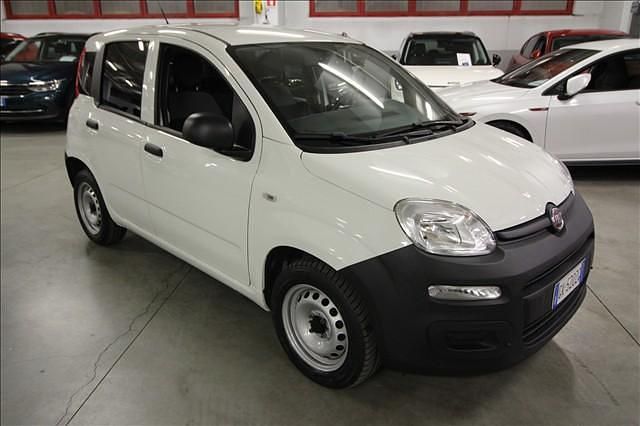 Usata Fiat Panda Pop 70 CV (51 kW) 2022 Bianco Utilitaria