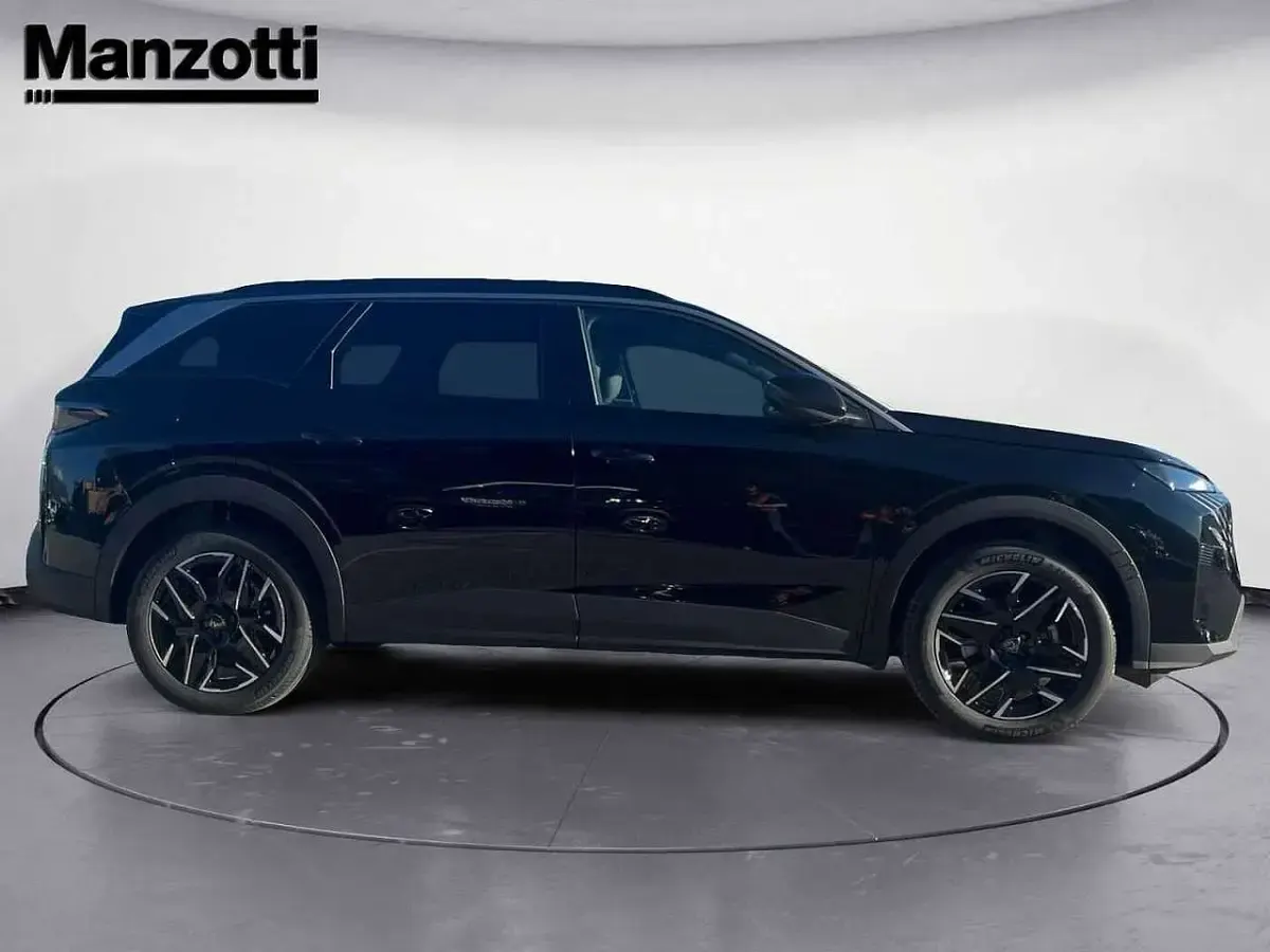 Nuova Peugeot 5008 Allure 136 CV (100 kW) 2025 Nero SUV