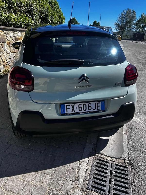 Usata Citroën C3 PureTech 110 CV (80 kW) 2019 Blu Utilitaria