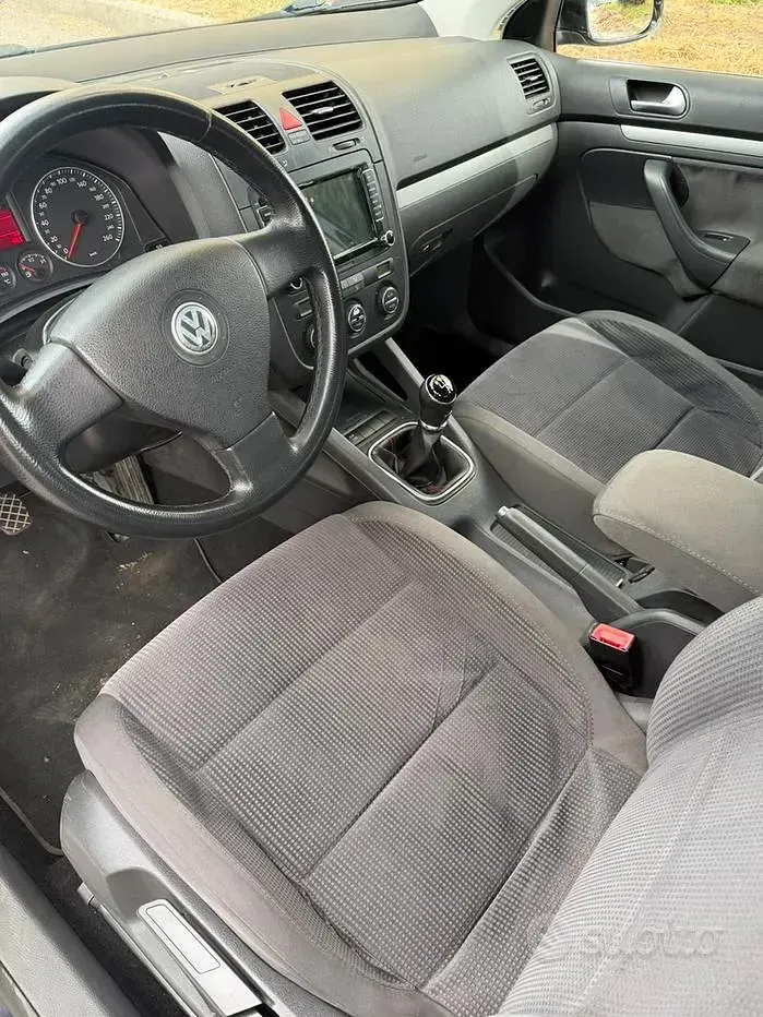Usata VW Golf V 105 CV (77 kW) 2007 Nero Station wagon
