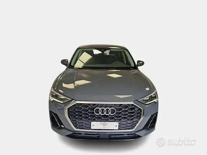 Usata Audi Q3 Sportback Business Plus 150 CV (110 kW) 2023 Grigio SUV