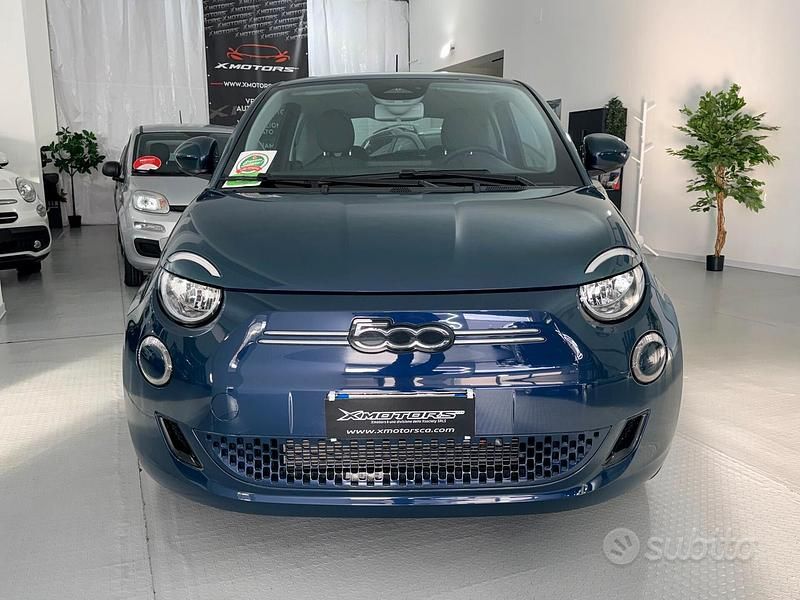 Usata Fiat 500e Opening Edition 42 kW (58 CV) 2020 Verde Utilitaria