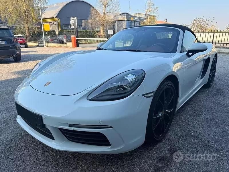 Usata Porsche 718 301 CV (221 kW) 2016 Bianco Cabrio
