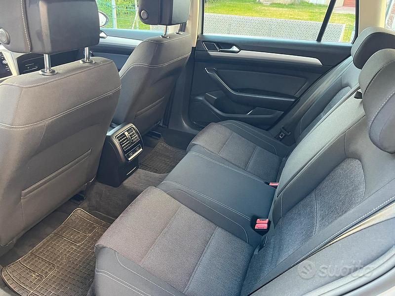 Usata VW Passat 2017 Grigio Station wagon