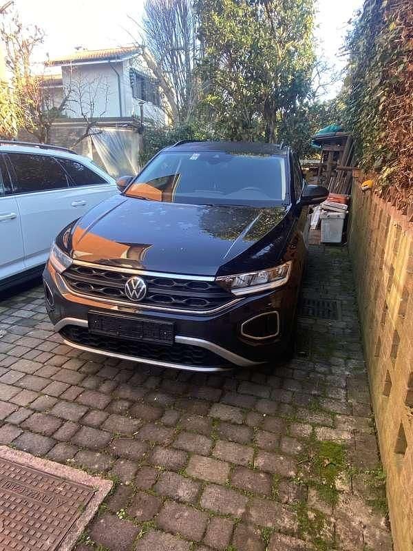 Usata VW T-Roc Life 116 CV (85 kW) 2025 SUV