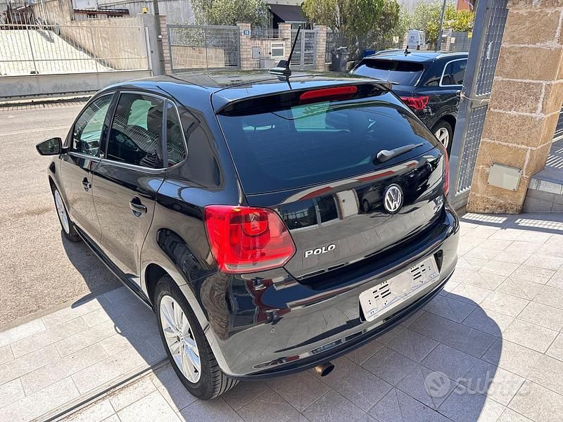 Usata VW Polo Style 90 CV (66 kW) 2012 Nero Utilitaria