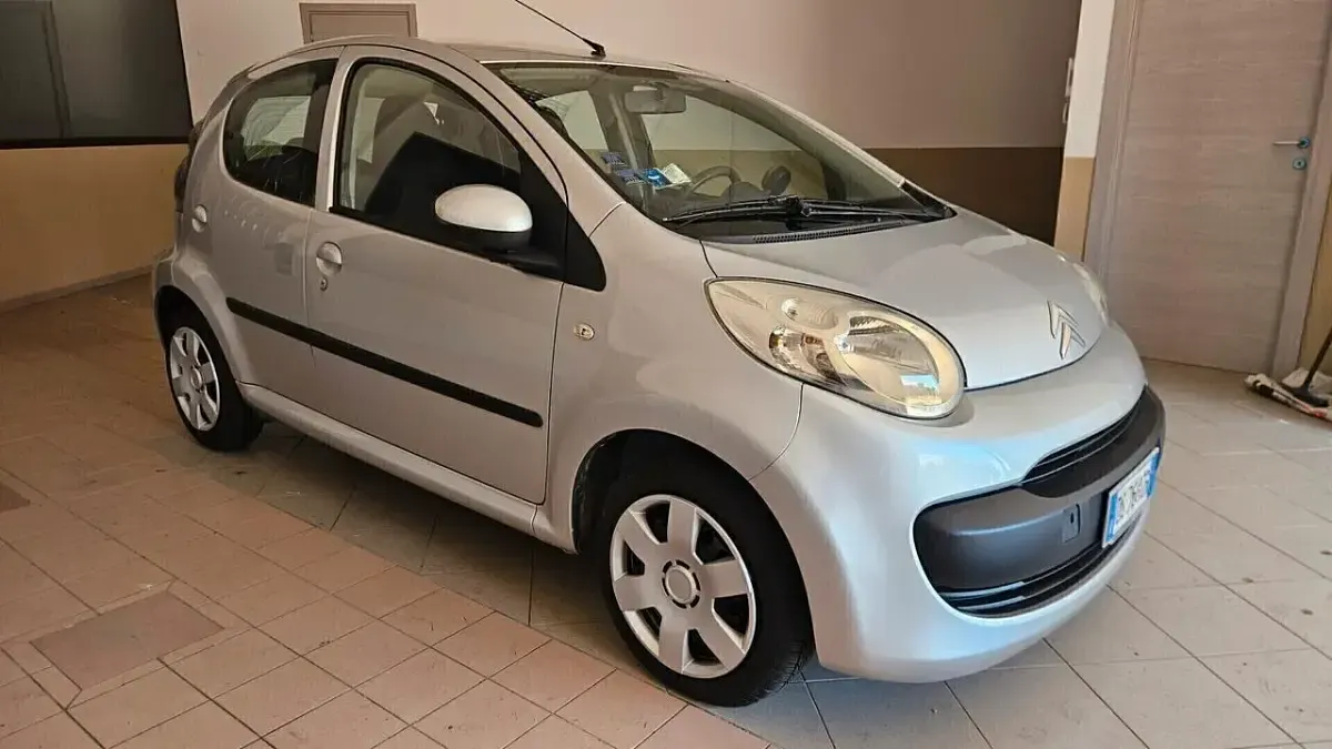 Usata Citroën C1 68 CV (50 kW) 2008 Argento Utilitaria