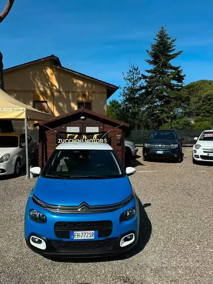 Usata Citroën C3 Shine 75 CV (55 kW) 2017 Blu Berlina