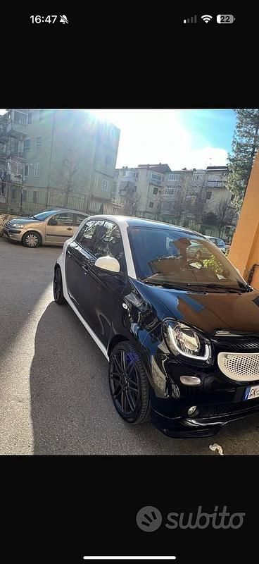 Usata Smart ForFour 2019 Nero Utilitaria