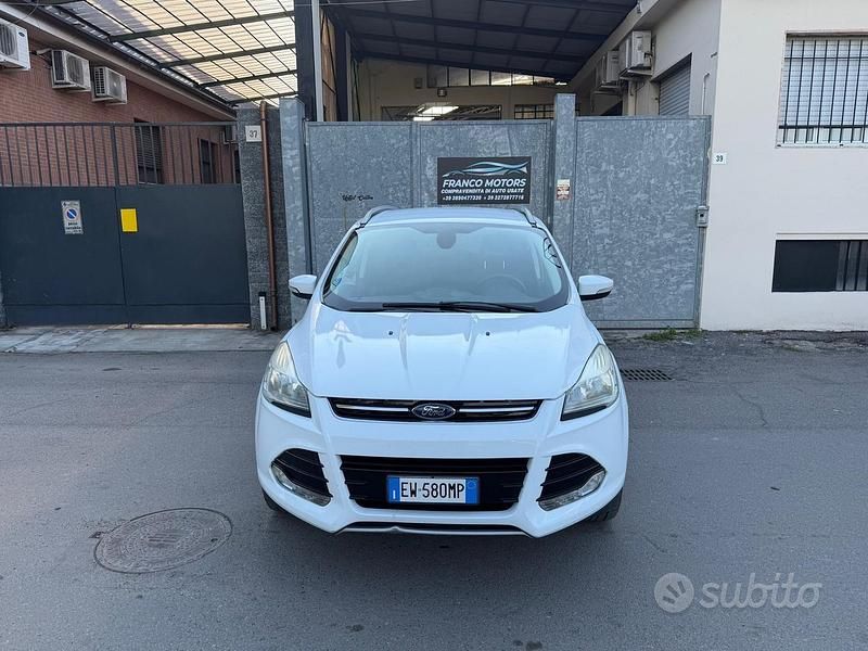 Usata Ford Kuga Titanium 163 CV (119 kW) 2014 Bianco SUV