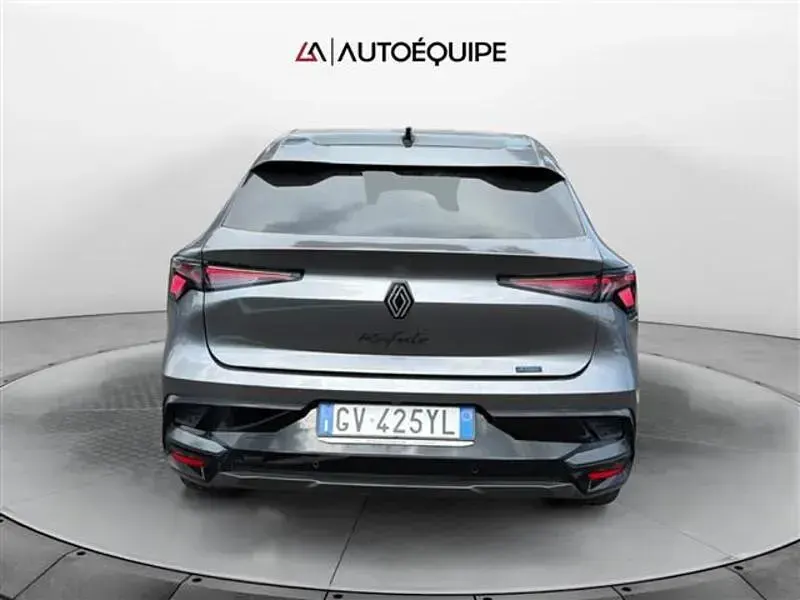 Usata Renault Rafale 200 CV (147 kW) 2024 Grigio scuro SUV