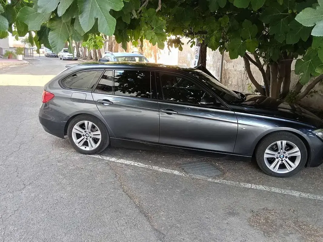 Usata BMW 316 Sport Line 116 CV (85 kW) 2013 Station wagon