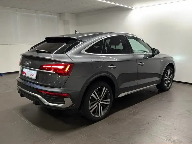 Gebraucht Audi Q5 Sportback S-line plus 204 PS (150 kW) 2022 Grau SUV