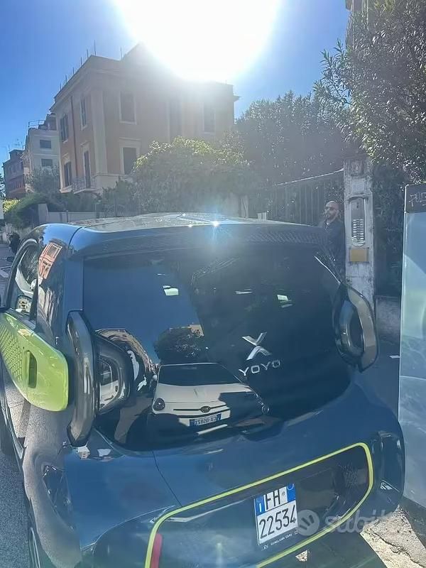 Usata XEV Yoyo 7 kW (10 CV) 2024 Blu Utilitaria