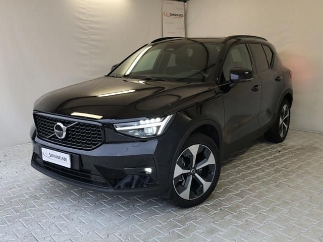 Nero Usata 2024 Volvo XC40 Plus SUV | 33.900 € (Super prezzo) - Immagine 1/4