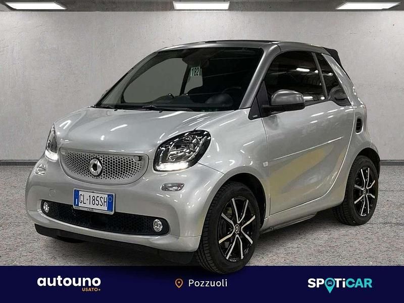 Argento Usata 2017 Smart ForTwo Cabrio Prime Cabrio | 14.900 € (Buon prezzo) - Immagine 1/4