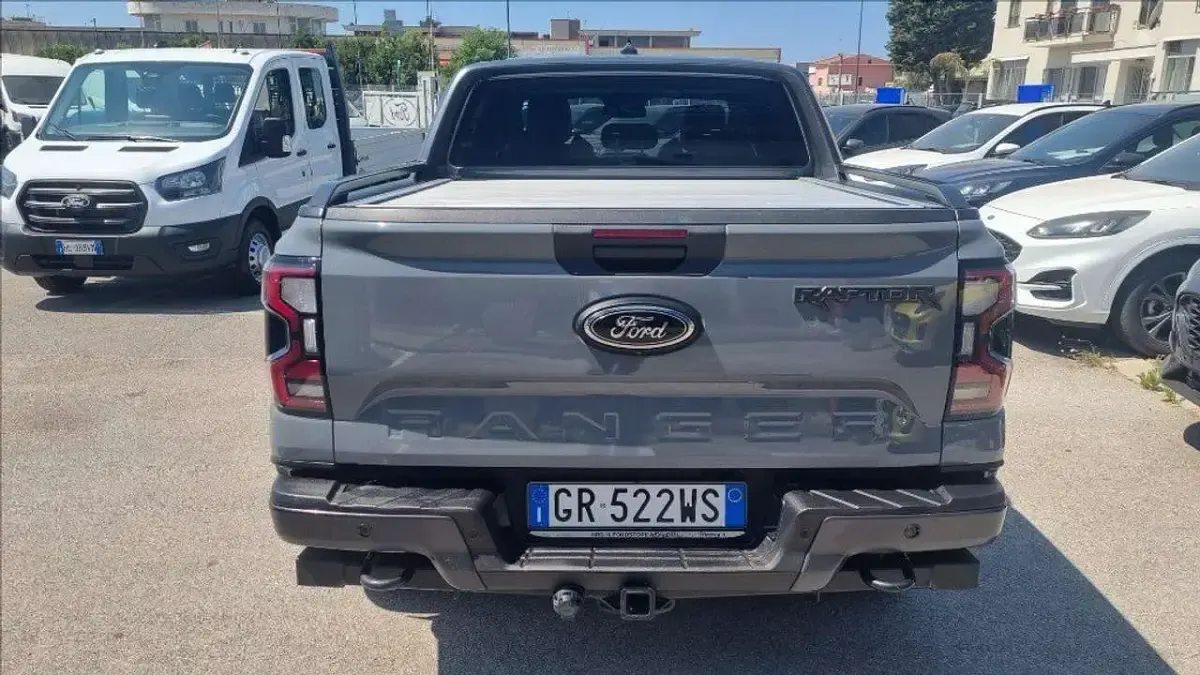 Usata Ford Ranger Raptor 209 CV (153 kW) 2023 Grigio Pick-up