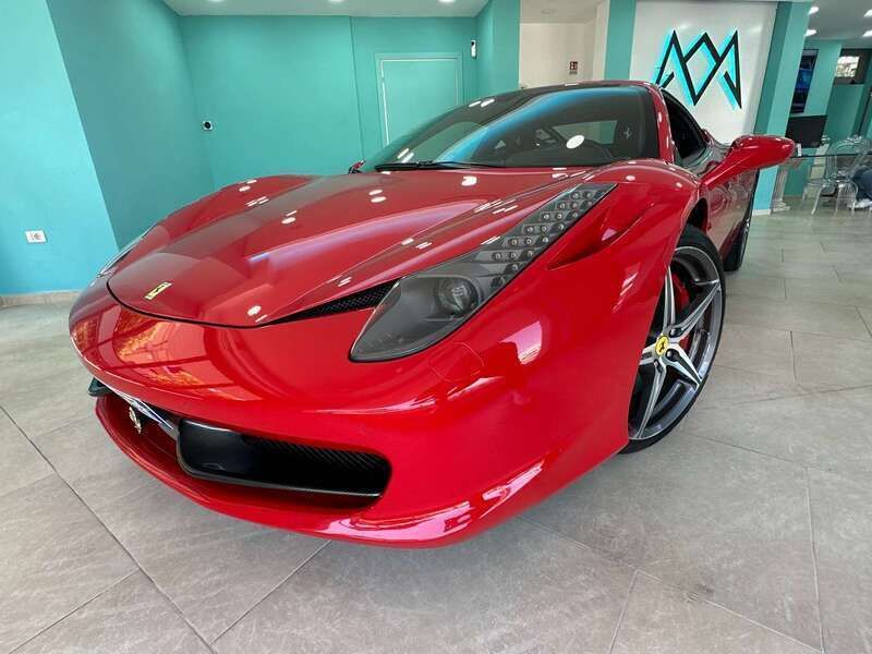 Rosso Usata 2012 Ferrari 458 Coupé | 179.900 € (Super prezzo) - Immagine 1/4
