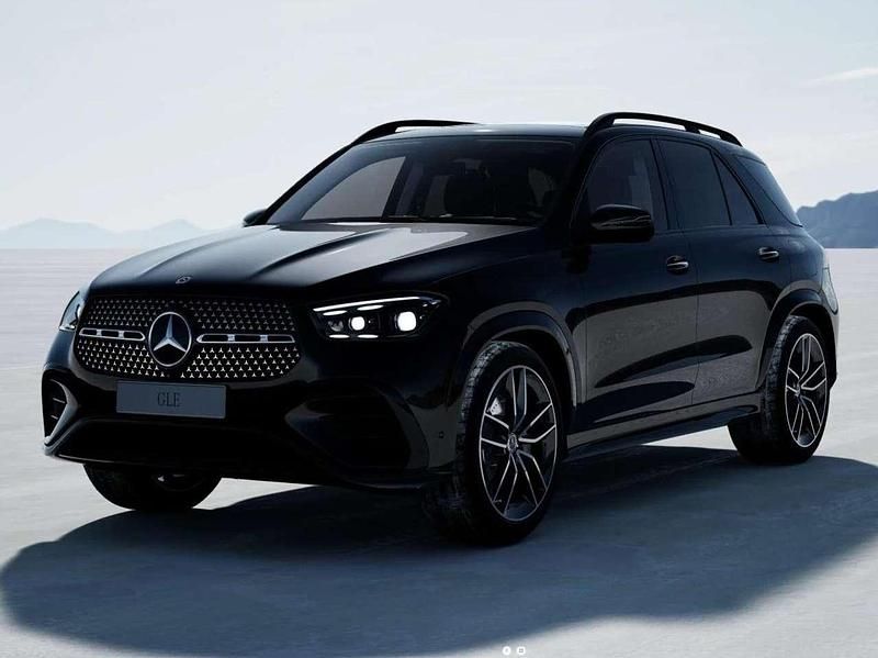 Nero Nuova 2025 Mercedes GLE350 AMG line SUV | 88.854 € (Buon prezzo) - Immagine 1/4