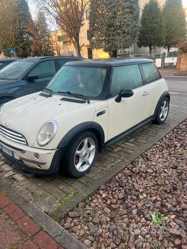 Usata Mini One D 2004 Utilitaria