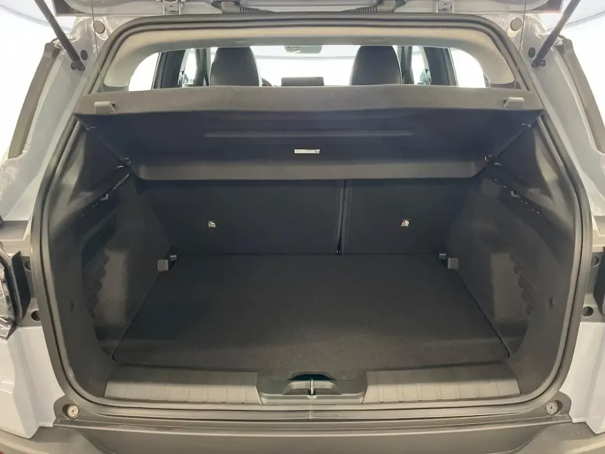 Nuova Jeep Avenger Altitude 101 CV (74 kW) 2025 Grigio SUV