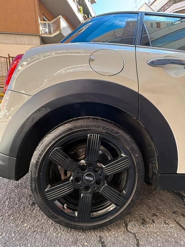 Usata Mini Cooper Classic 136 CV (100 kW) 2021 Bianco Utilitaria