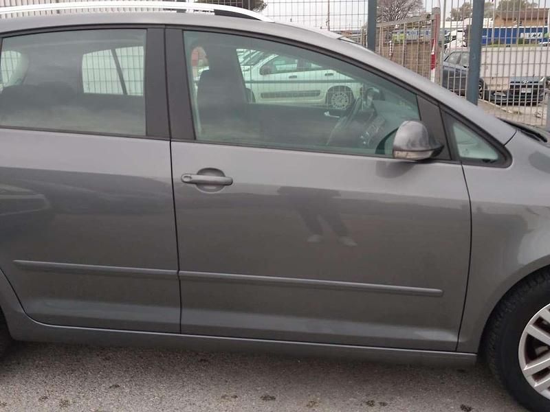 Usata VW Golf Plus Cross Highline 102 CV (75 kW) 2009 Grigio Monovolume