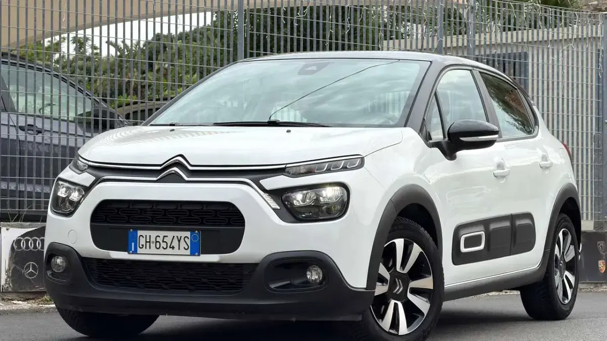 Usata Citroën C3 PureTech 110 CV (80 kW) 2022 Bianco Utilitaria