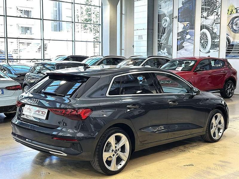 Usata Audi A3 Advanced 150 CV (110 kW) 2023 Grigio manhattan Berlina