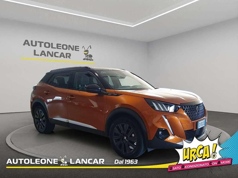 Usata Peugeot 2008 GT 155 CV (114 kW) 2020 Arancio SUV