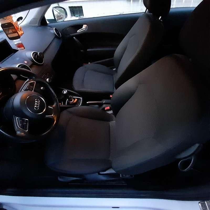 Usata Audi A1 Attraction 90 CV (66 kW) 2013 Bianco Utilitaria