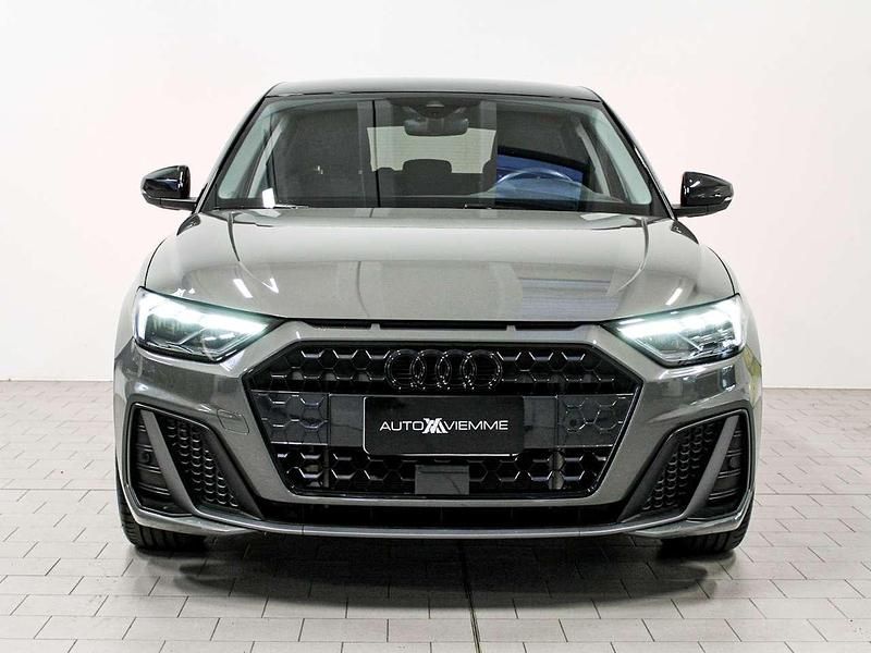 Usata Audi A1 Sportback S-Line 150 CV (110 kW) 2024 Grigio Utilitaria