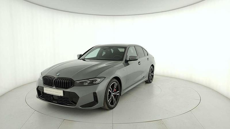 Usata BMW 320 M Sport 190 CV (139 kW) 2025 Grigio Berlina