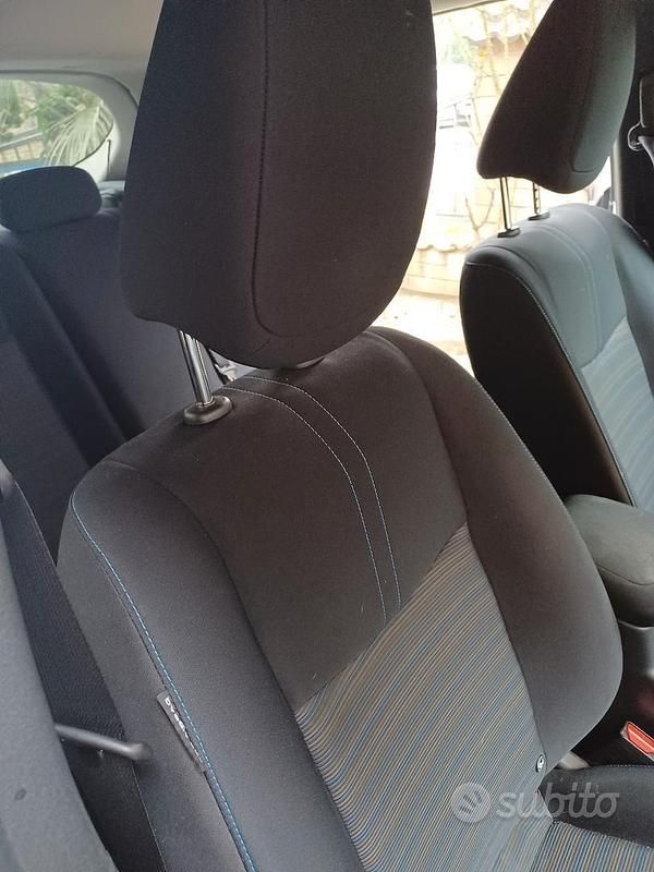 Usata Nissan Leaf 89 kW (122 CV) 2020 Bianco Utilitaria