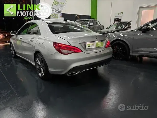 Begagnad Mercedes CLA200 136 HK (100 kW) 2019 Grå Sedan