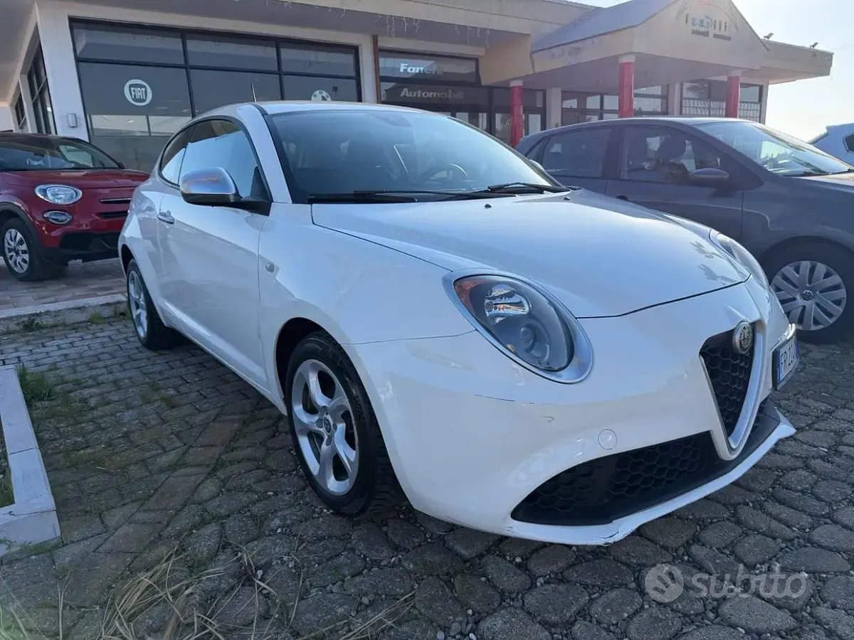 Usata Alfa Romeo MiTo 90 CV (66 kW) 2018 Bianco Utilitaria