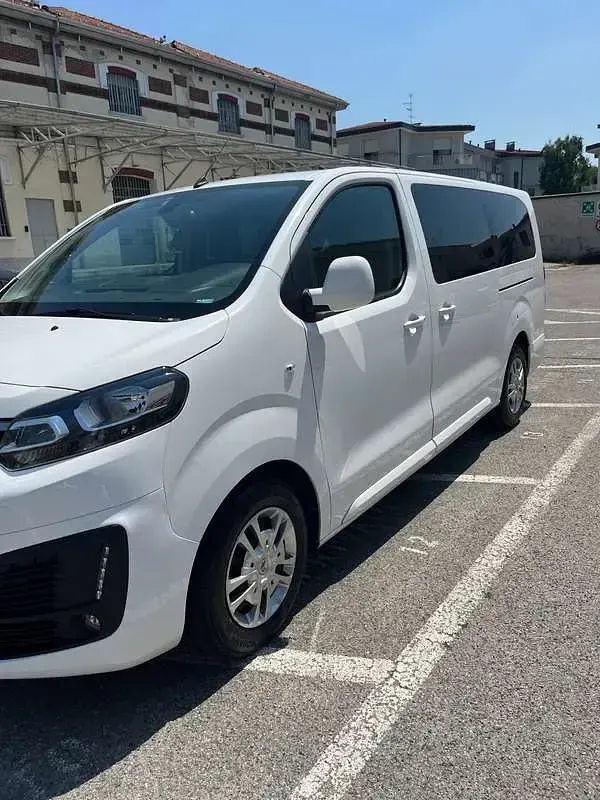 Usata Citroën Jumpy 120 CV (88 kW) 2020 Bianco Monovolume