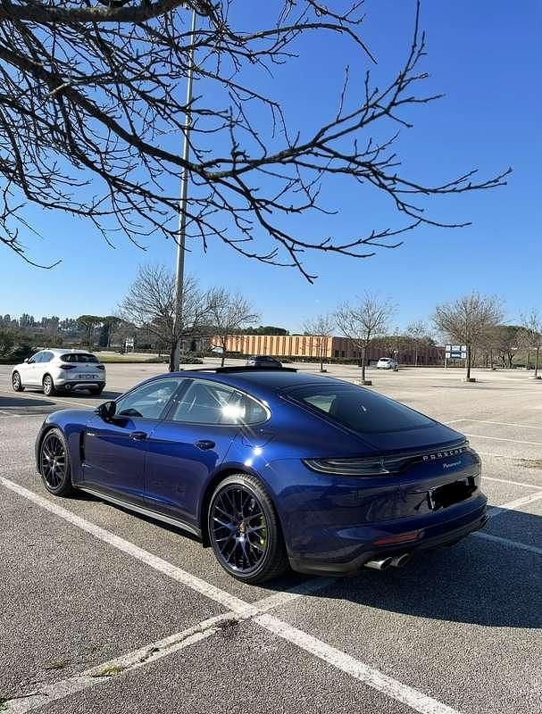 Usata Porsche Panamera 330 CV (242 kW) 2021 Berlina