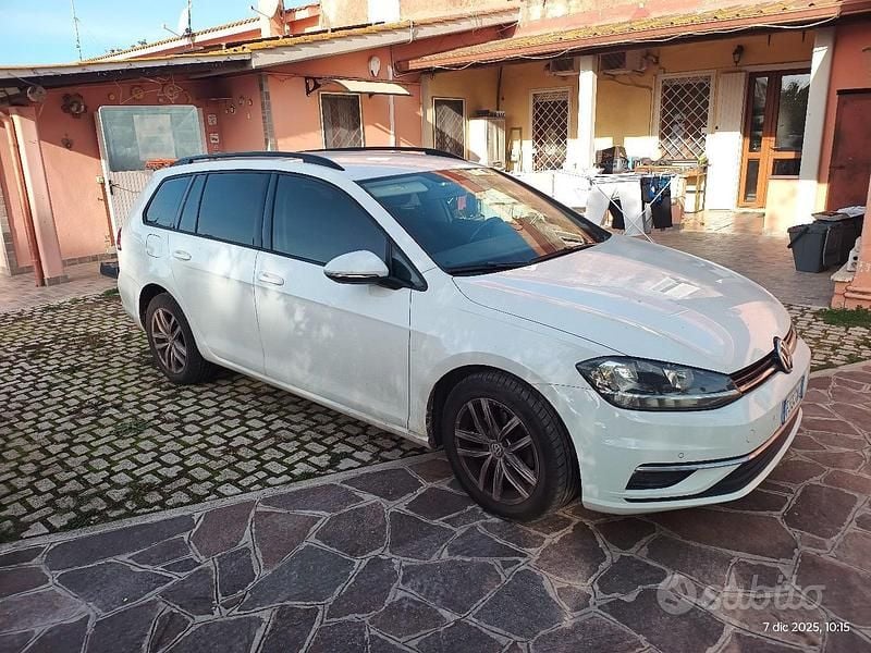 Bianco Usata 2017 VW Golf VII Station wagon | 8000 € (Ottimo prezzo) - Immagine 1/4
