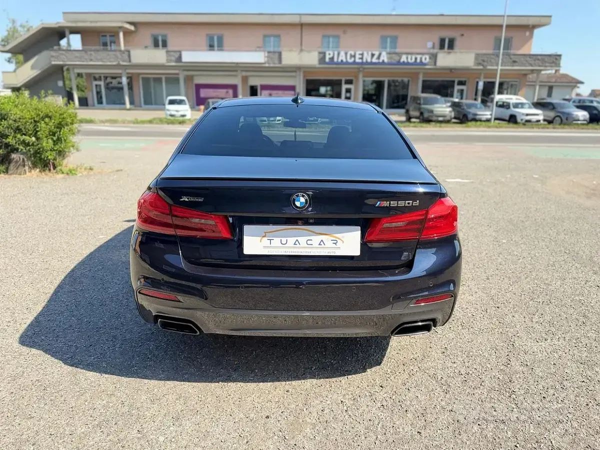 Usata BMW M550 M Sport 400 CV (294 kW) 2019 Blu Berlina
