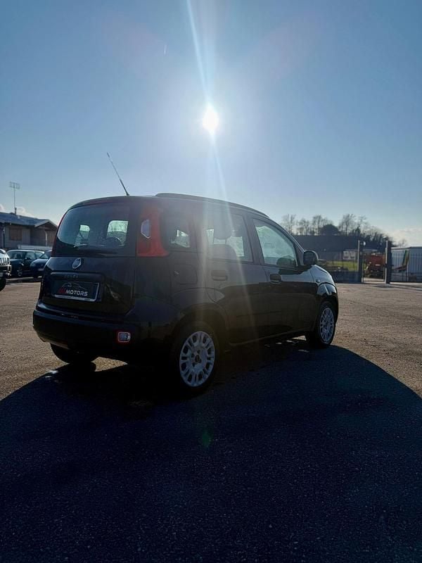 Usata Fiat Panda Lounge 75 CV (55 kW) 2014 Nero Utilitaria