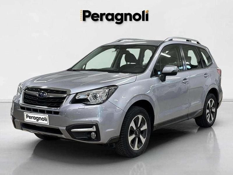 Usata Subaru Forester Style 150 CV (110 kW) 2017 Argento SUV