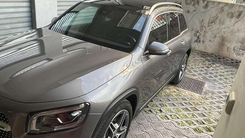 Usata Mercedes GLB220 Premium 190 CV (139 kW) 2021 Grigio SUV