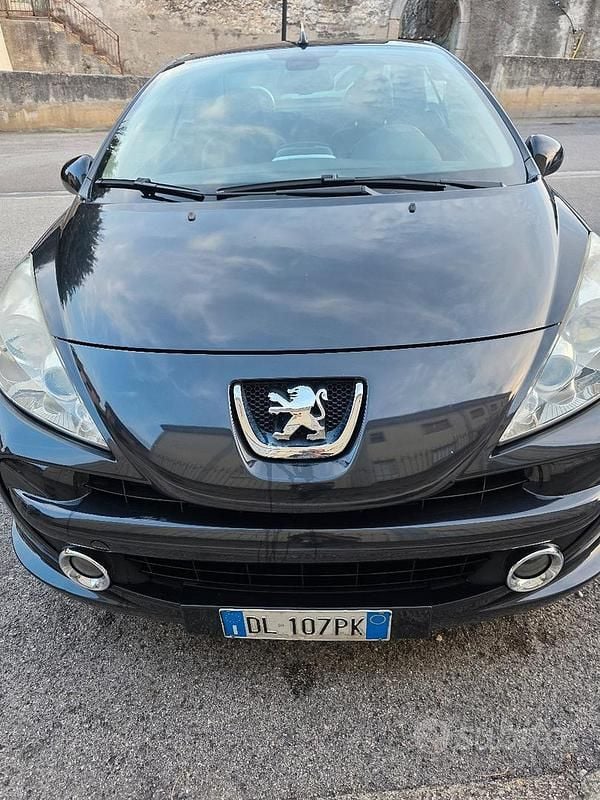 Usata Peugeot 206 CC 88 CV (64 kW) 2007 Nero Cabrio