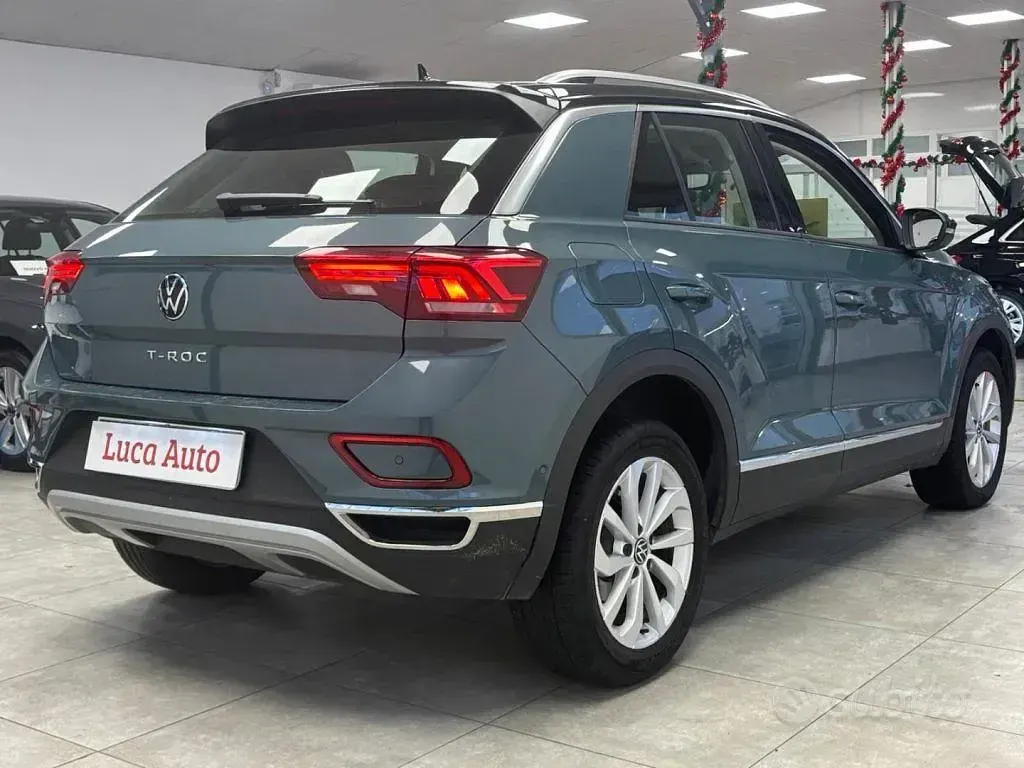Usata VW T-Roc 116 CV (85 kW) 2025 Grigio SUV
