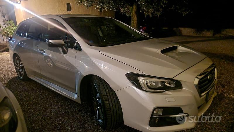 Usata Subaru Levorg Sport 170 CV (125 kW) 2016 Bianco Station wagon