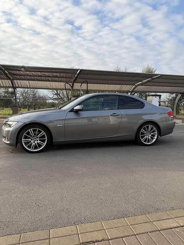 Usata BMW 325 218 CV (160 kW) 2006 Coupé